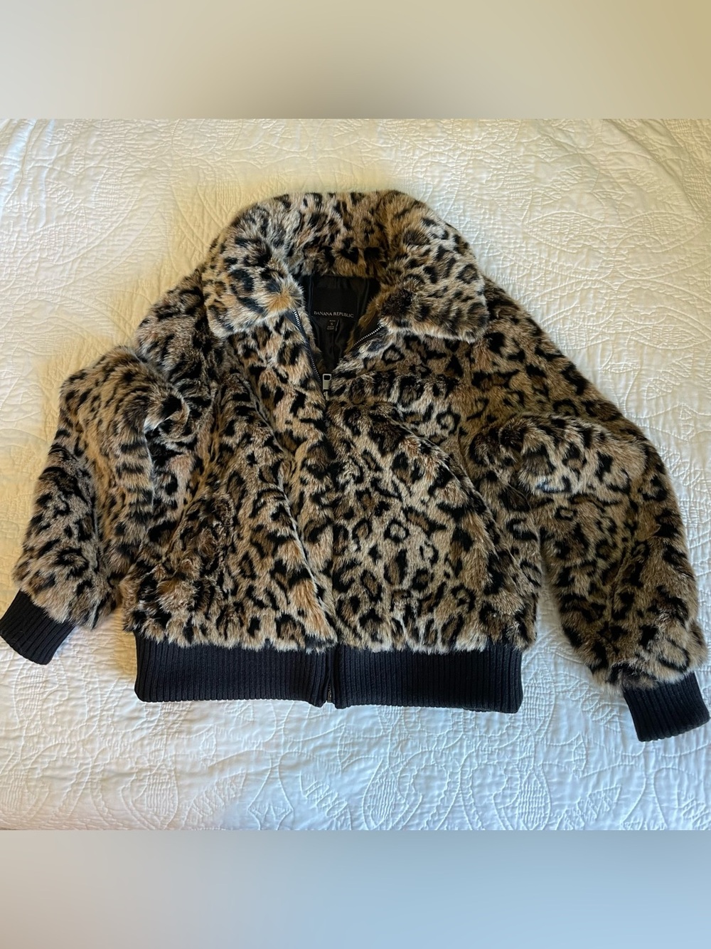 Banana Republic Women's Leopard Faux-Fur Jacket in Brown/Black